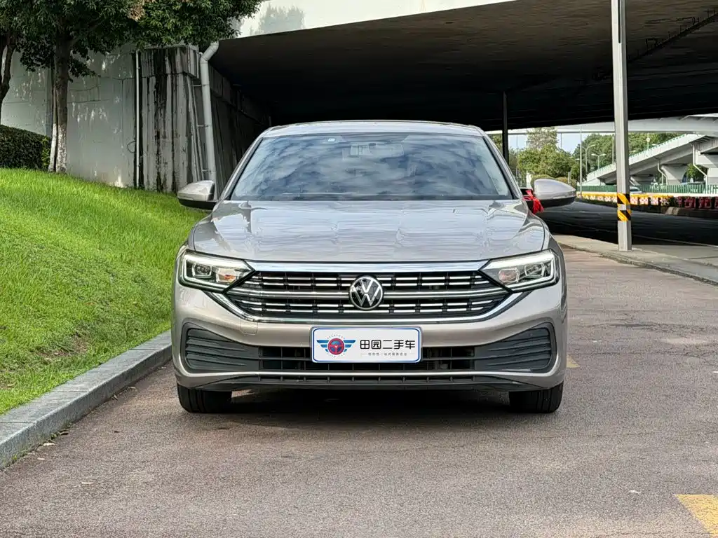 Volkswagen Sagitar — миниатюра 2