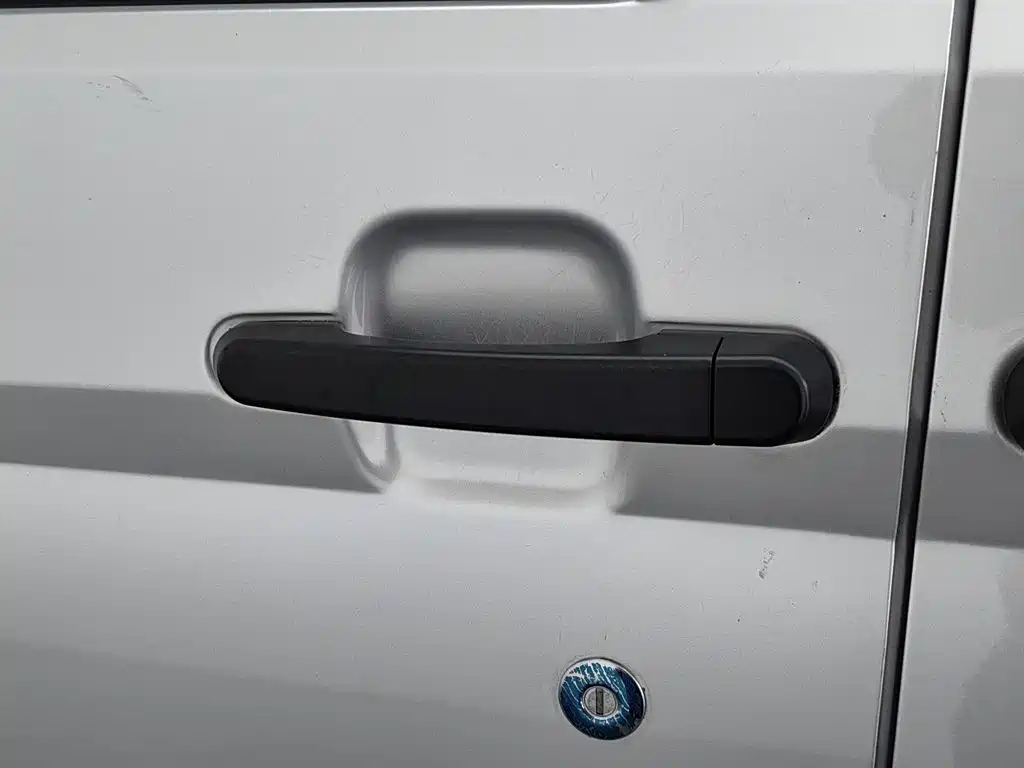 Wuling Rongguang — миниатюра 18