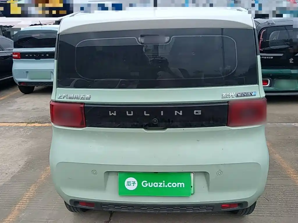 Wuling MINIEV — миниатюра 6