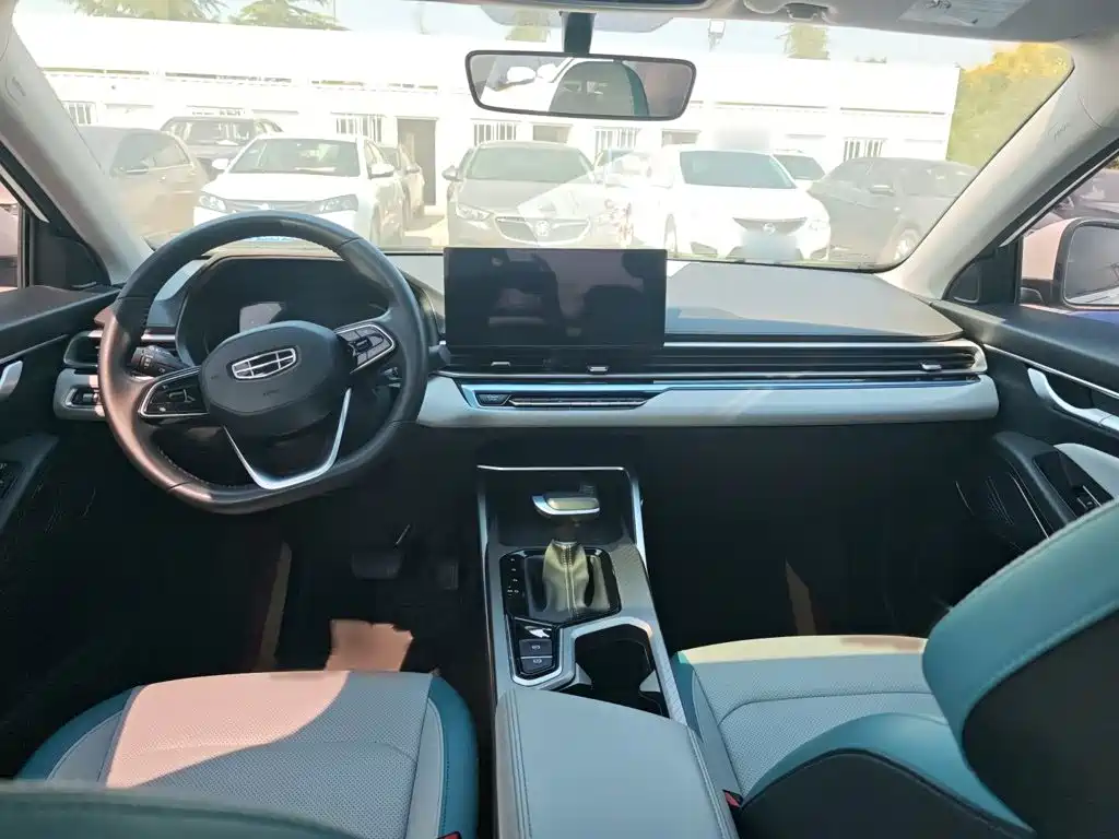 Geely Emgrand — миниатюра 20