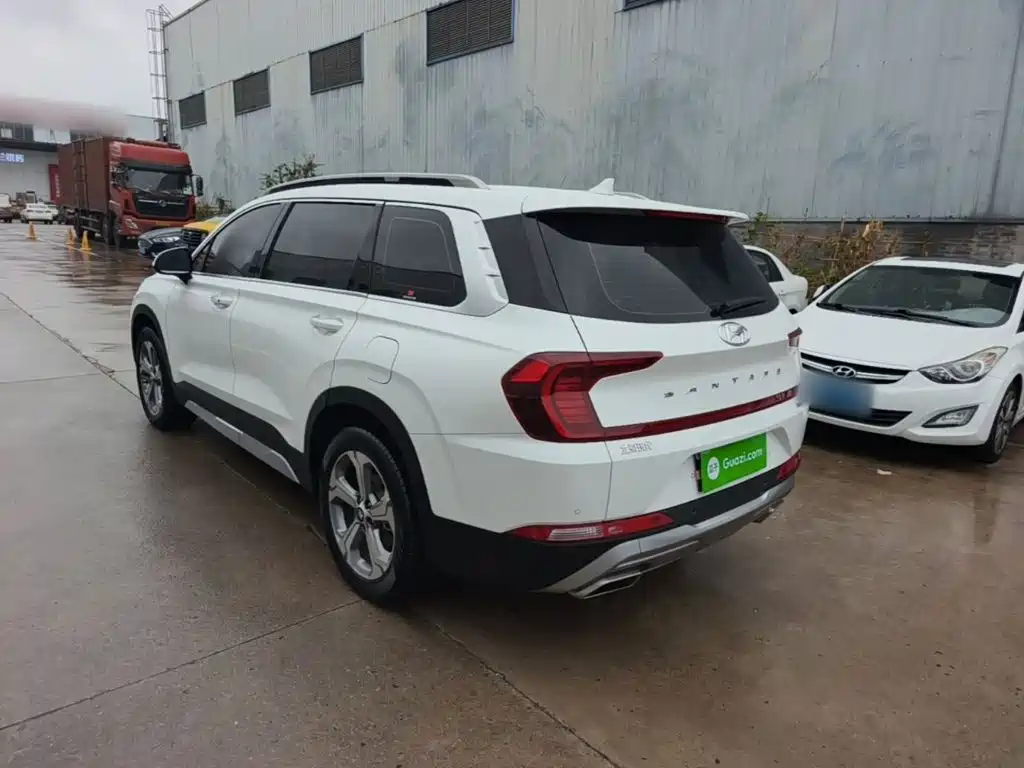 Hyundai Santa Fe — миниатюра 5