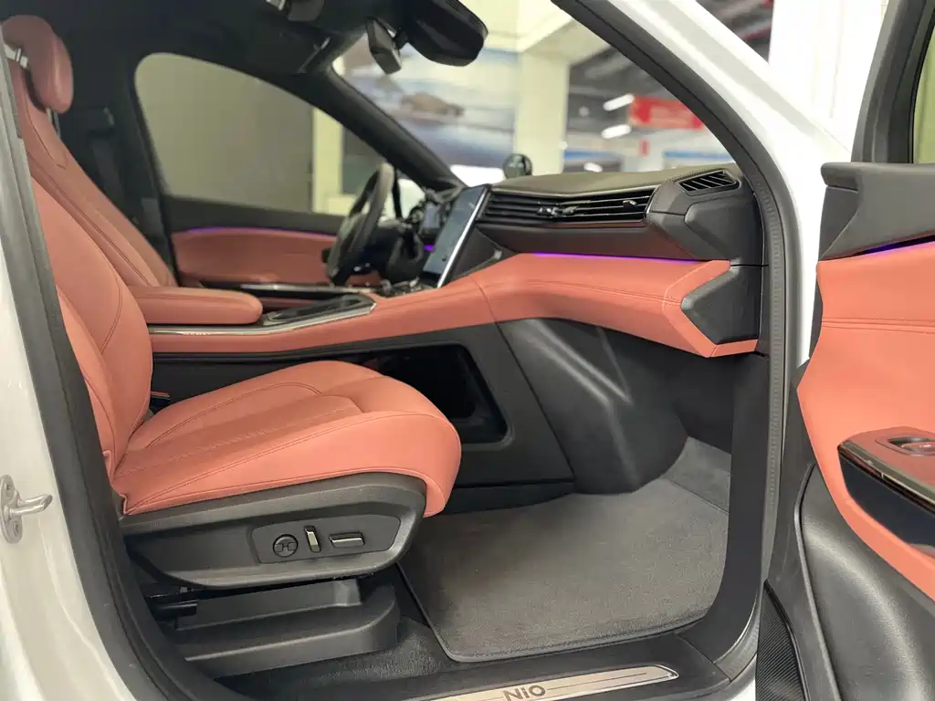 NIO EC6 — миниатюра 14