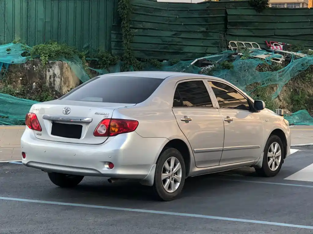 Toyota Corolla — миниатюра 4