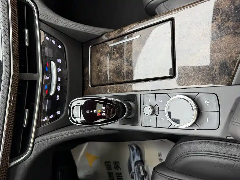 Cadillac CT6 — миниатюра 20