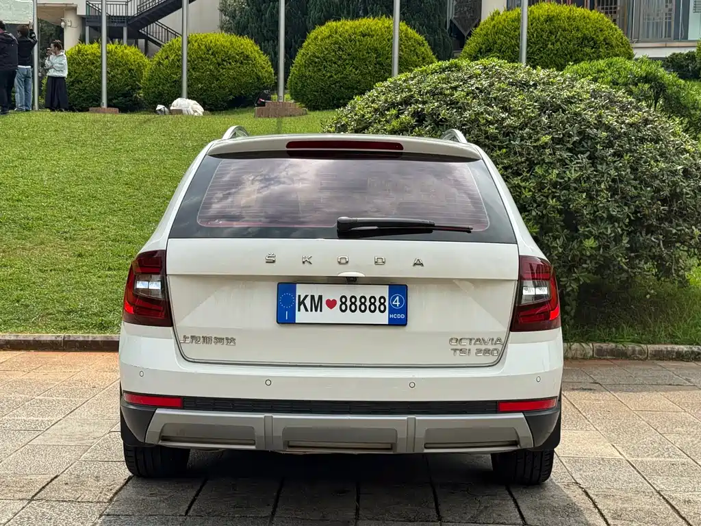 Skoda Octavia — миниатюра 5