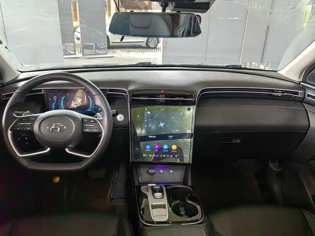Hyundai Tucson — миниатюра 8