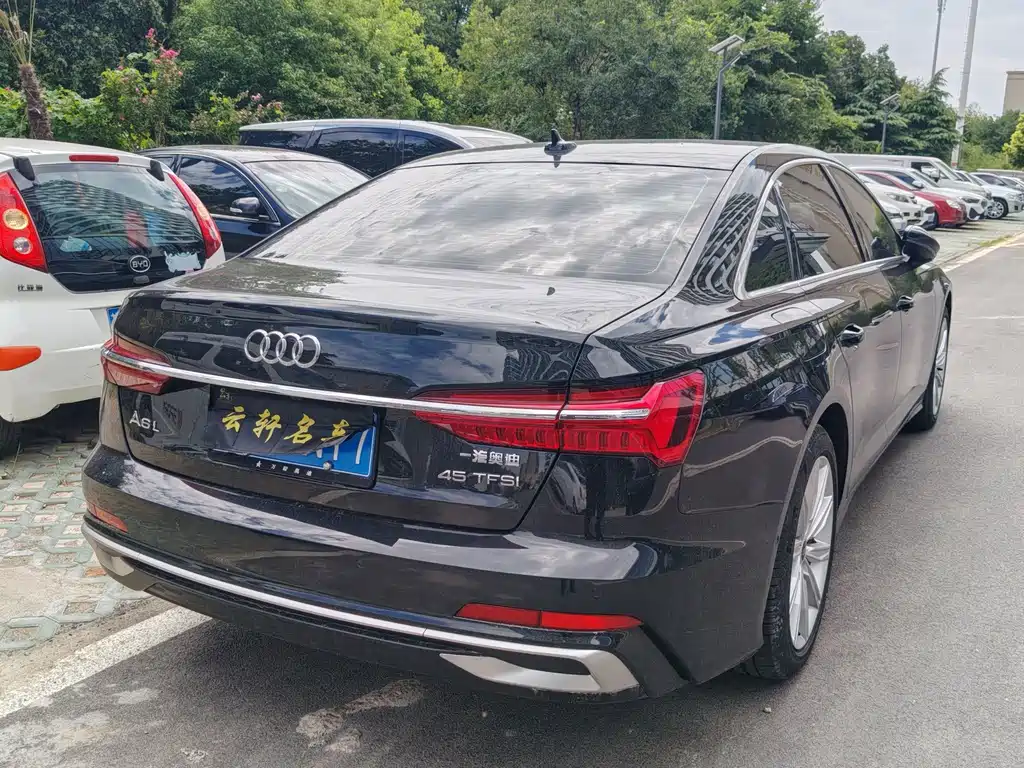 Audi A6L — миниатюра 4
