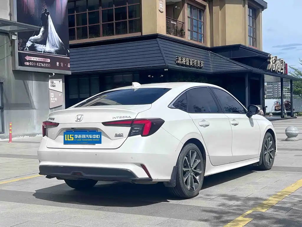 Honda Integra — миниатюра 5