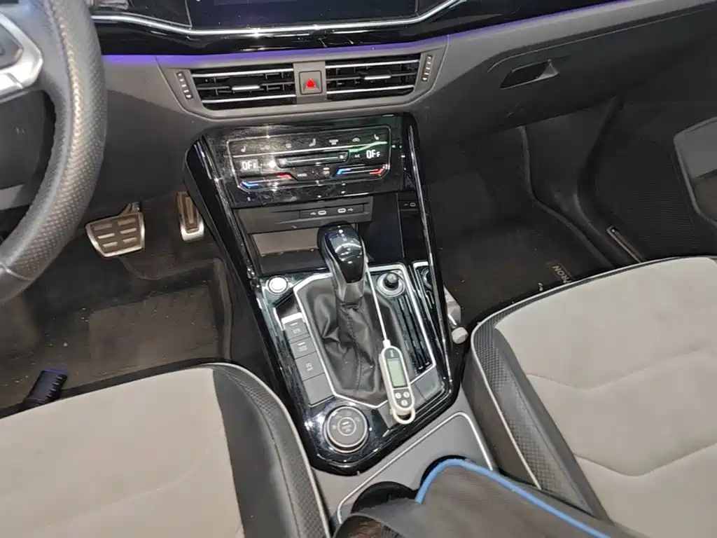 Volkswagen TayronX X 2020 380TSI Flagship Smart Connect