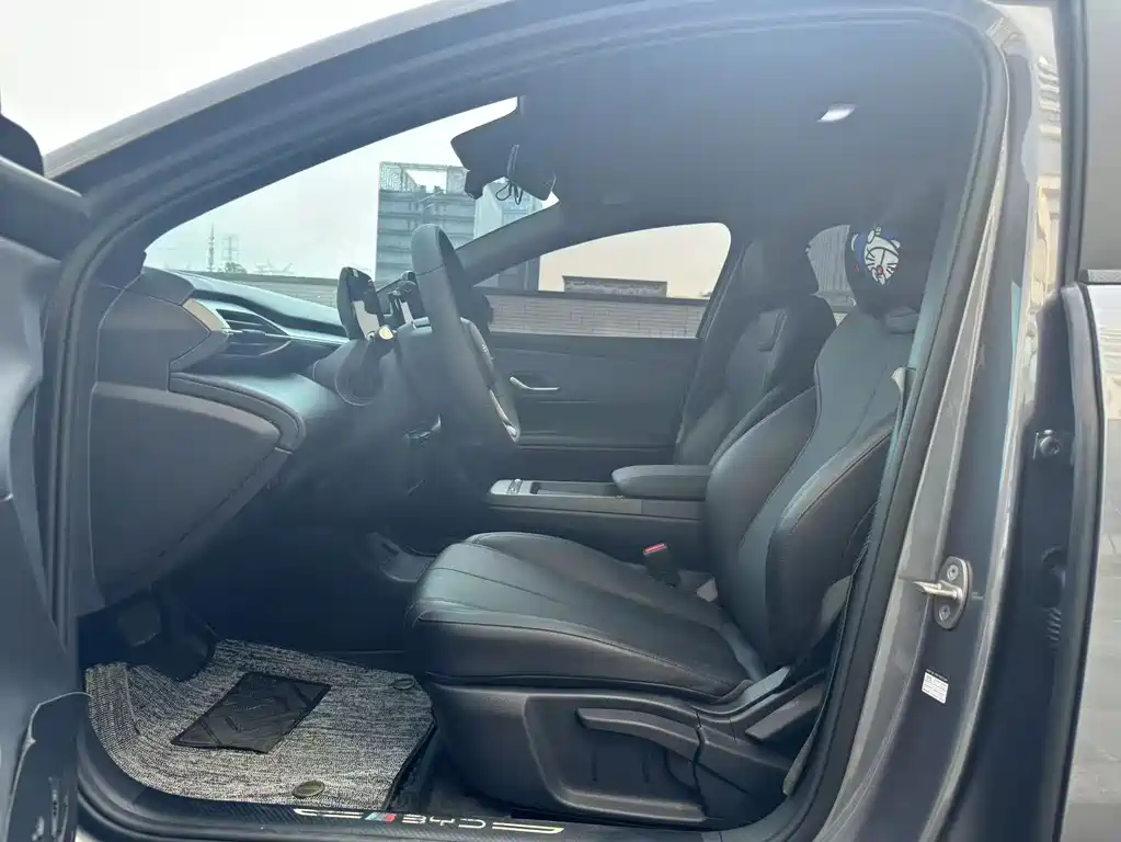 BYD e7 — миниатюра 4