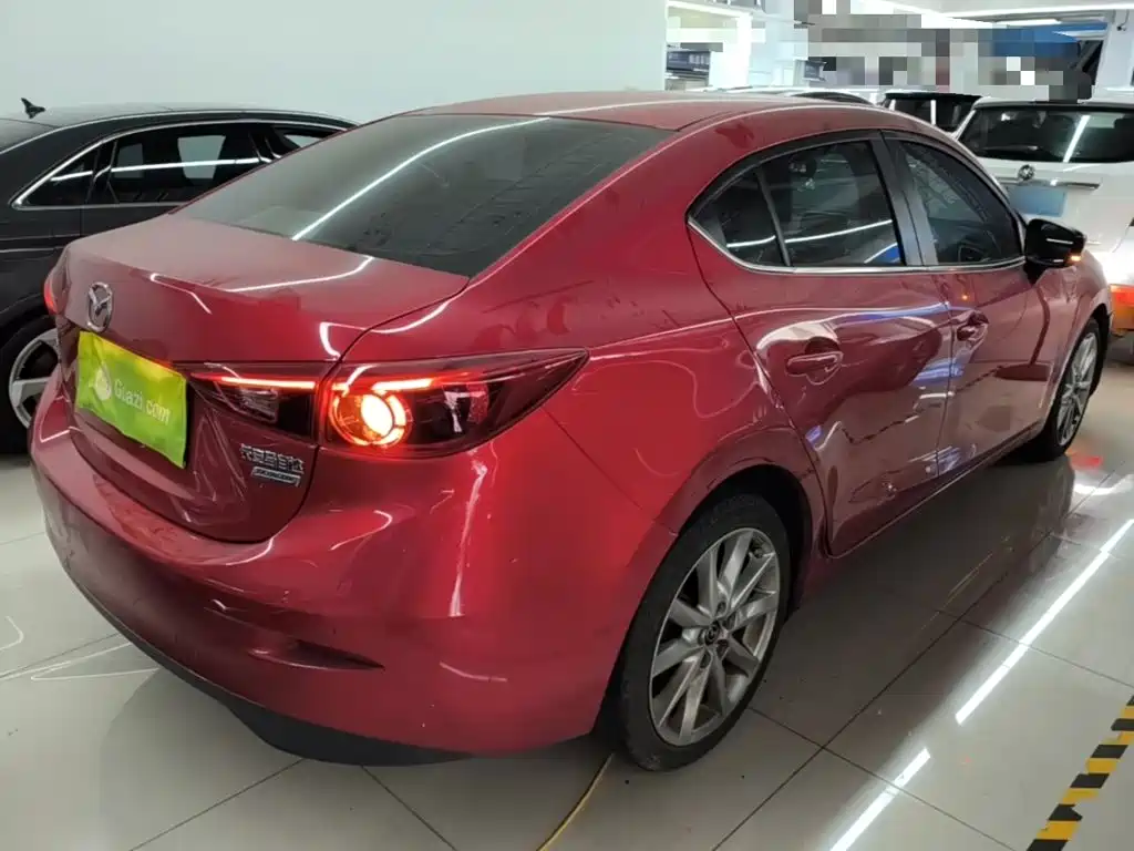 Mazda 3 Axela — миниатюра 7