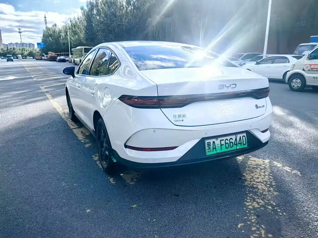 BYD Qin PLUS — миниатюра 7