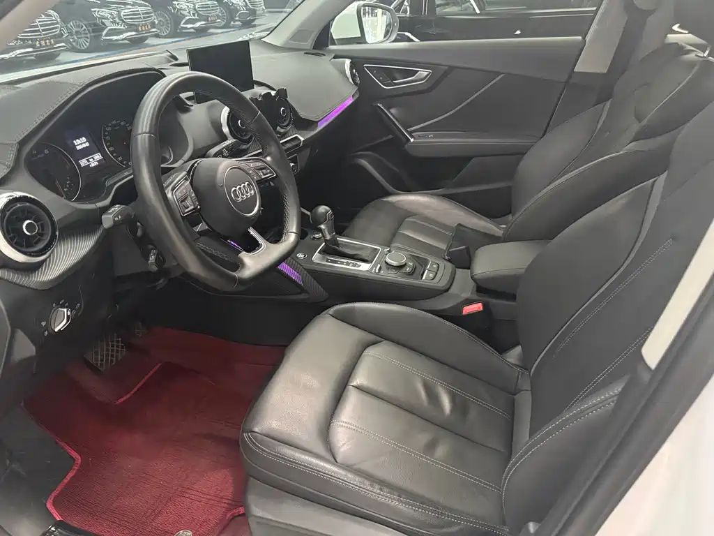 Audi Q2L — миниатюра 4
