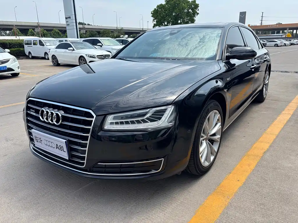 Audi A8 2015