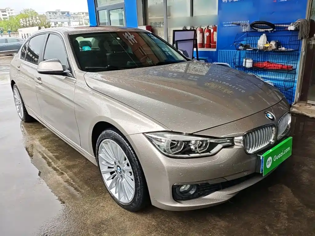 BMW 3 Series — миниатюра 4