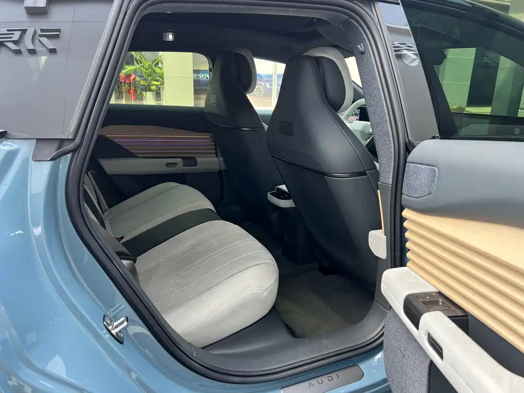 Audi E5 Sportback — миниатюра 18