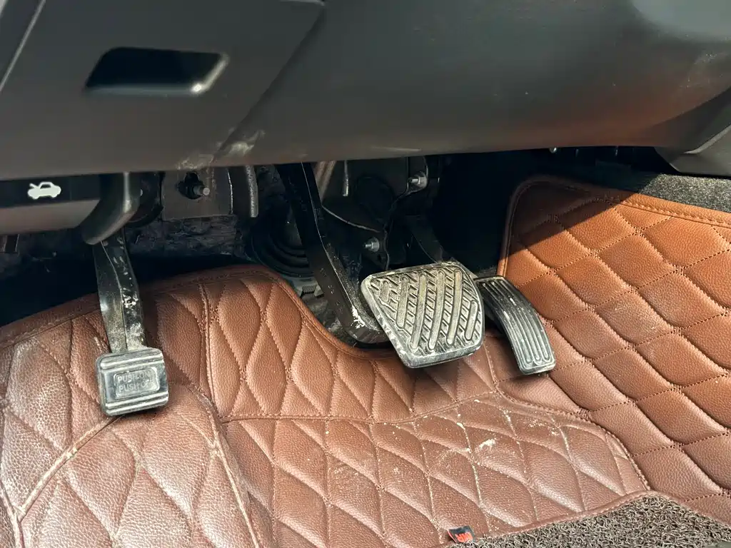 Infiniti QX60 (Import) — миниатюра 24