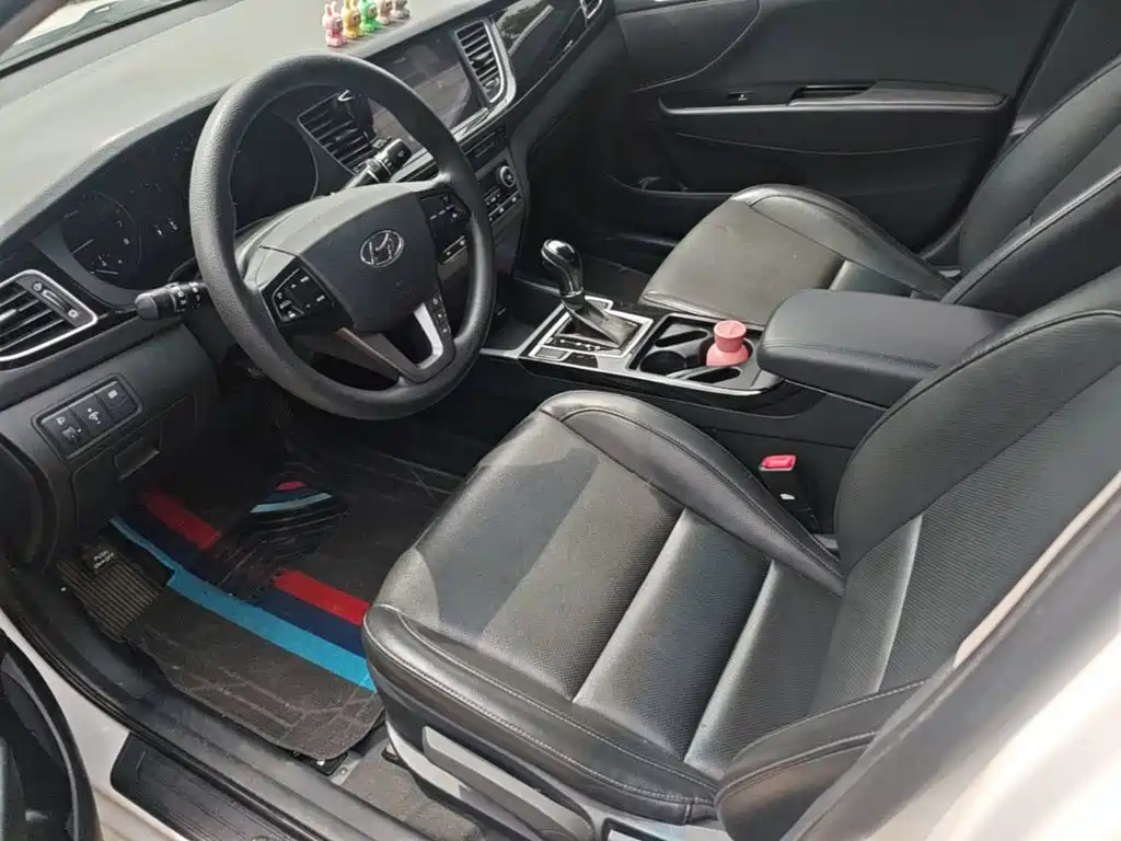 Hyundai Mistra — миниатюра 15