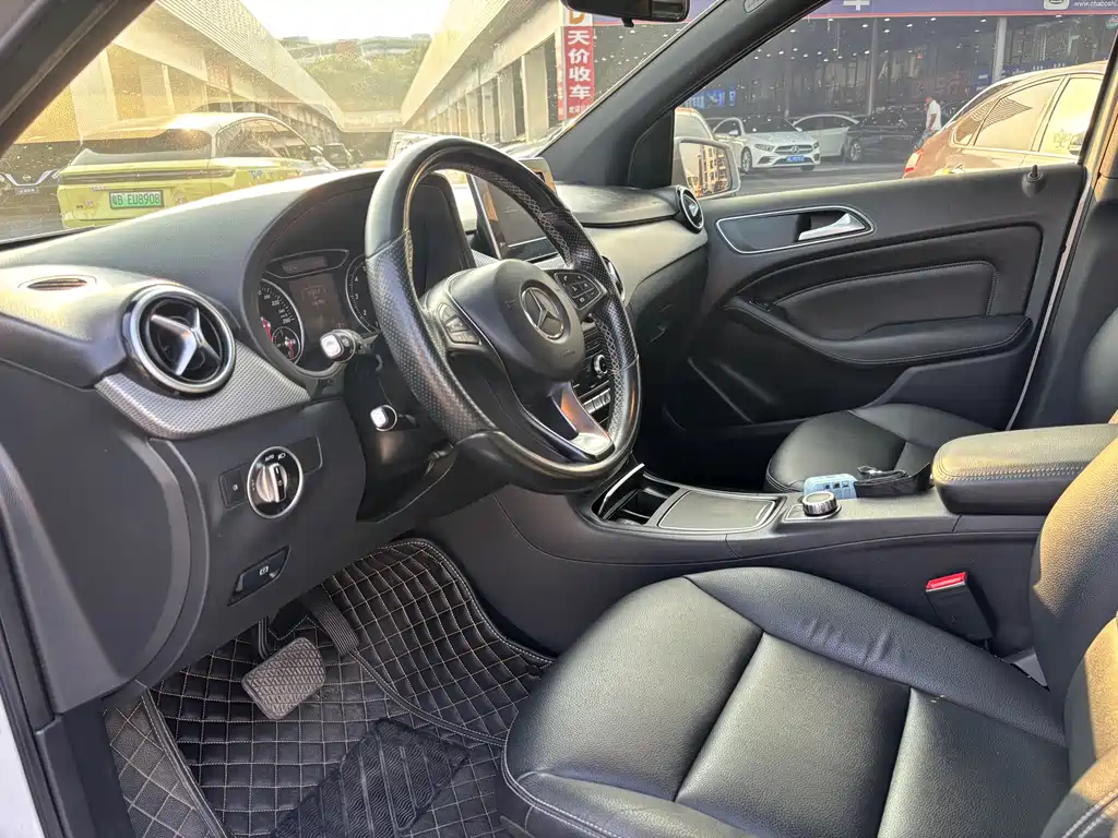 Mercedes-Benz B-Class — миниатюра 4