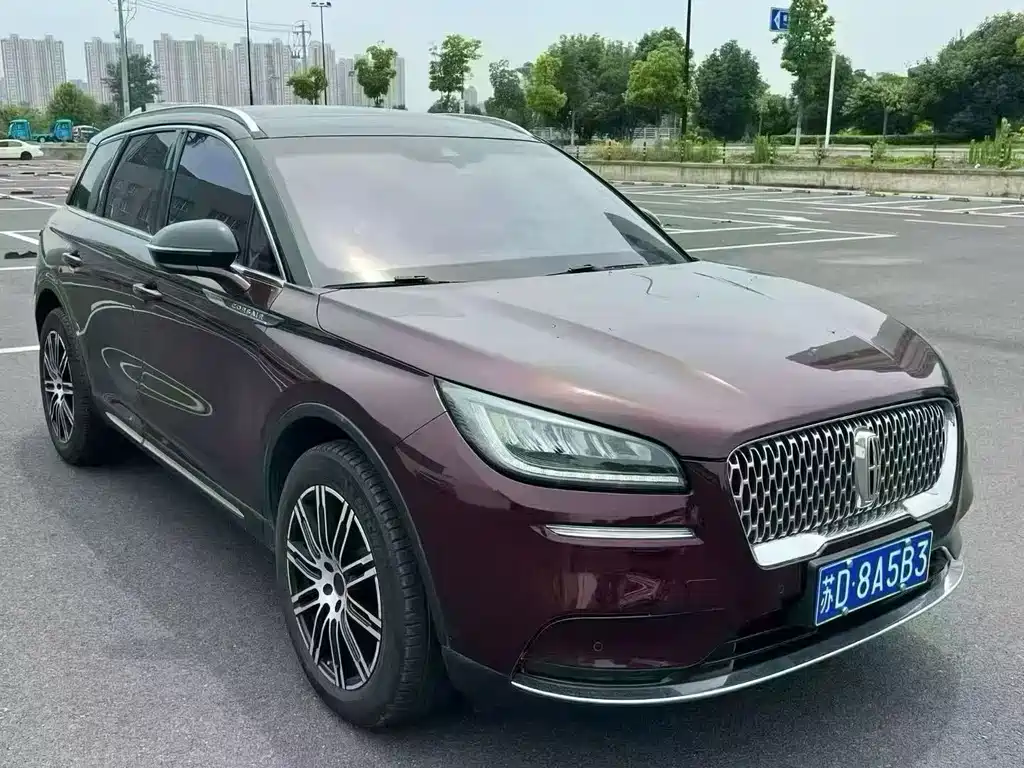 Lincoln Corsair — миниатюра 3