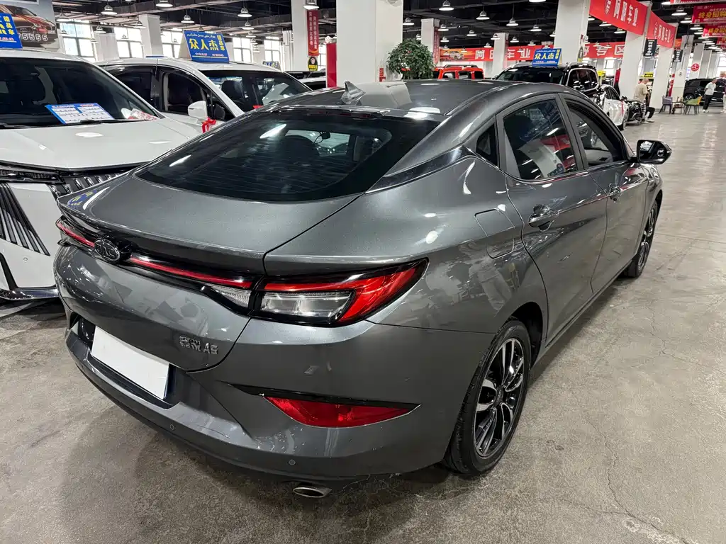JAC A5 — миниатюра 8