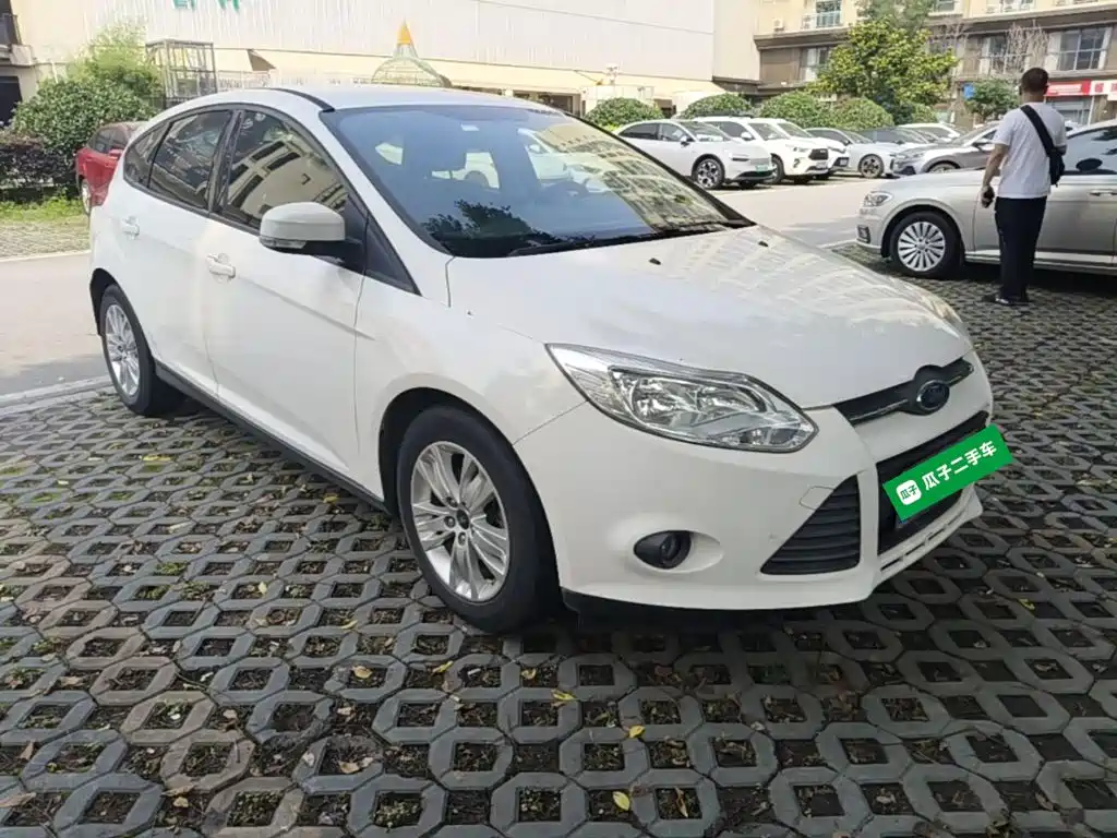 Ford Focus 2012 1.6L AT Comfort