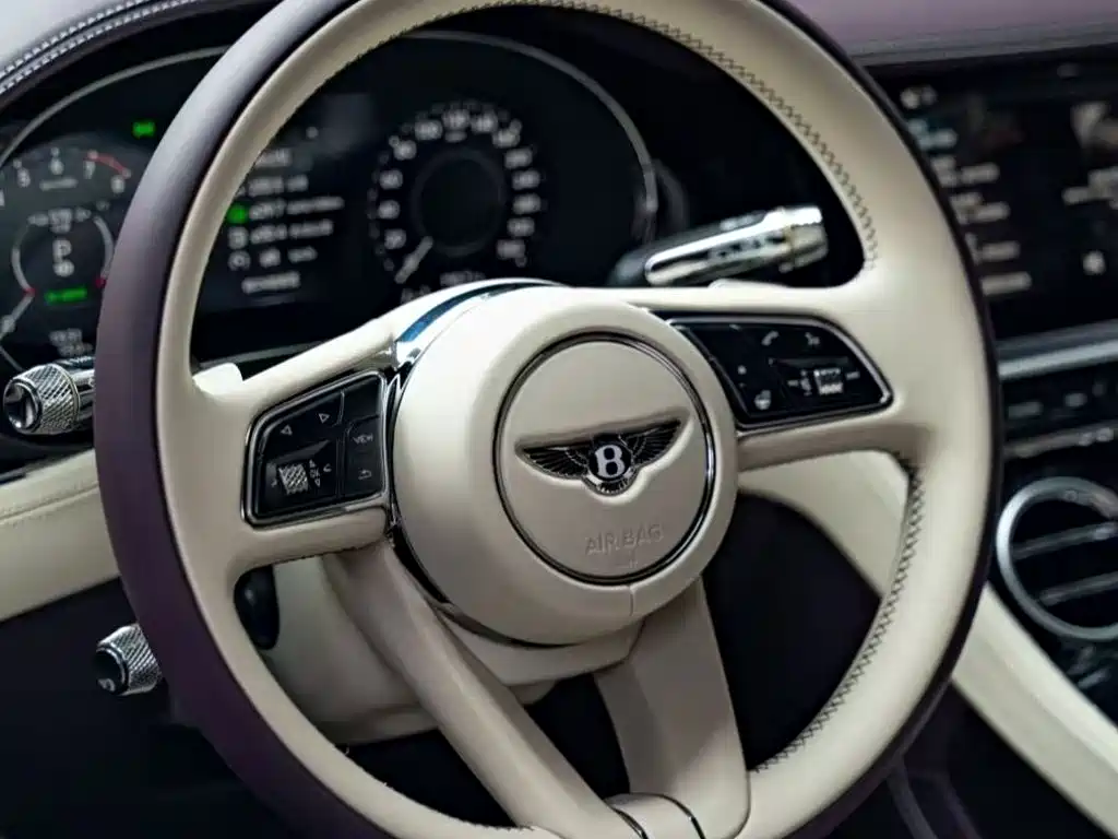 Bentley Continental PHEV — миниатюра 10