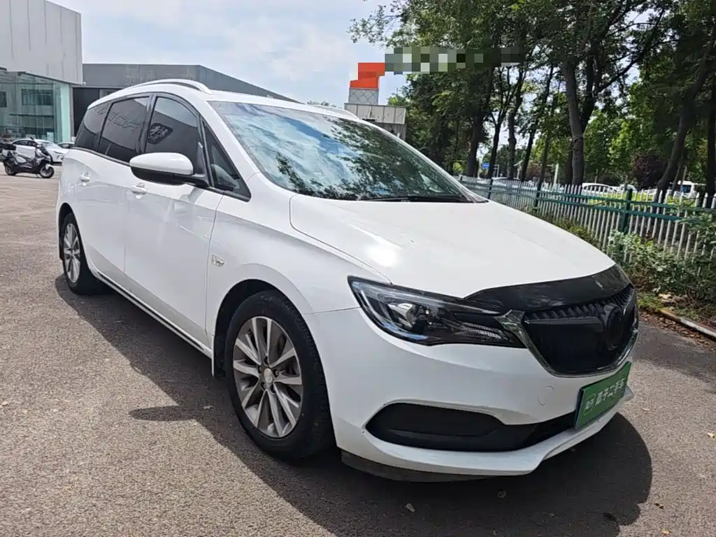 Buick GL6 2021 323T Luxury