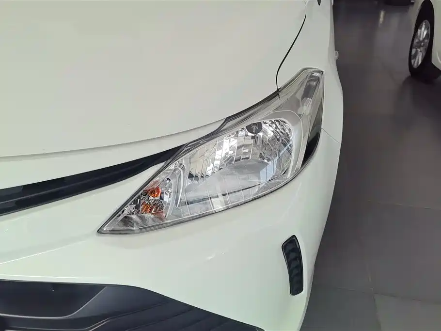 TOYOTA VIOS