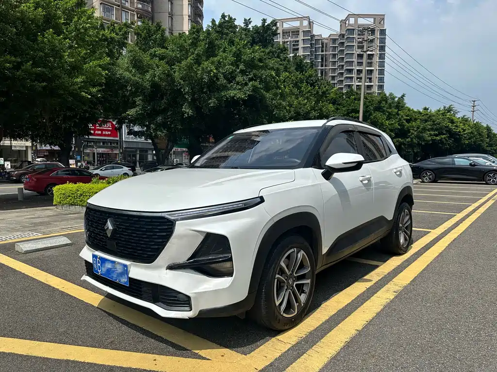 Baojun RS-3