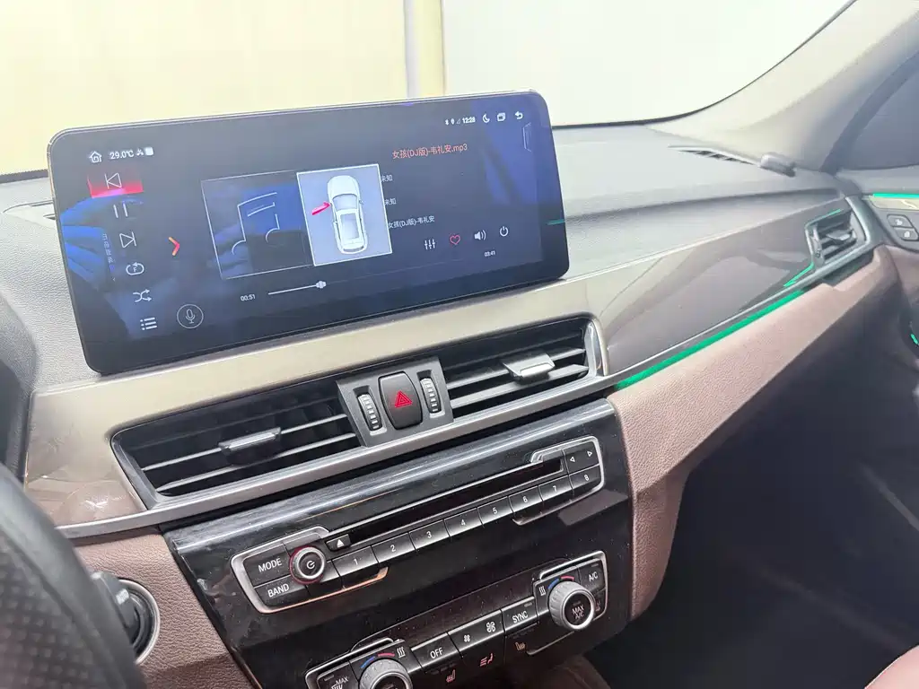BMW X1 — миниатюра 16