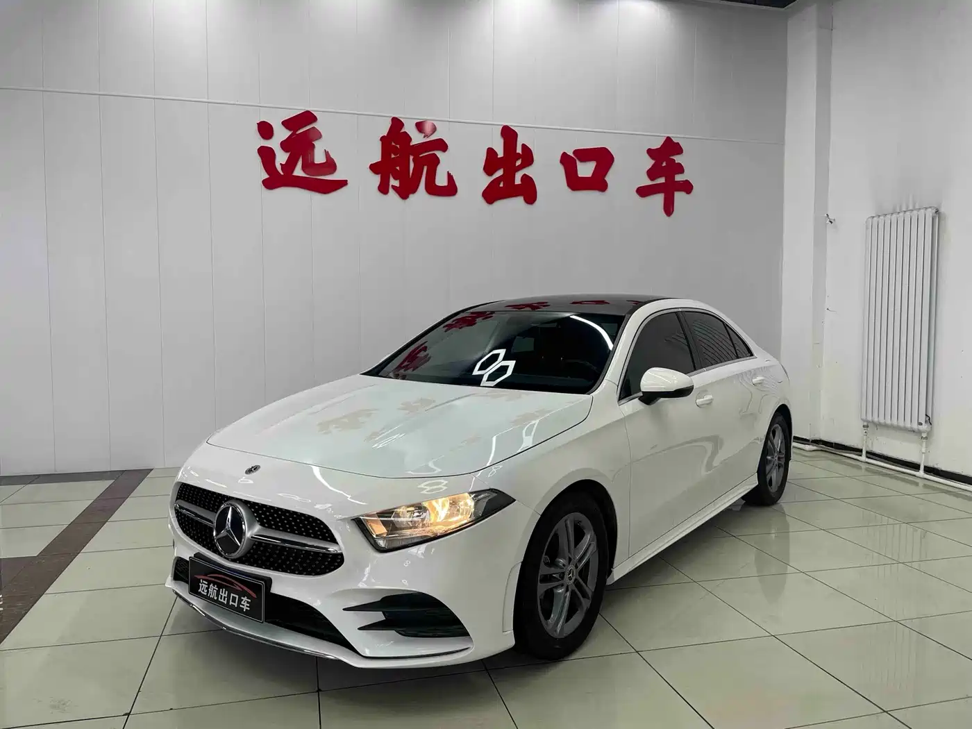 奔驰A级 2022款 A 180 L 运动轿车 2022
