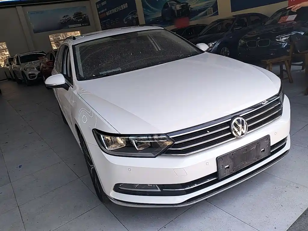 Volkswagen Viloran — миниатюра 4