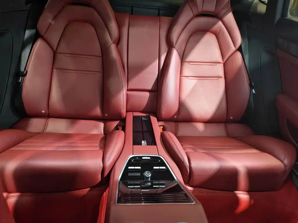 Porsche Panamera — миниатюра 11