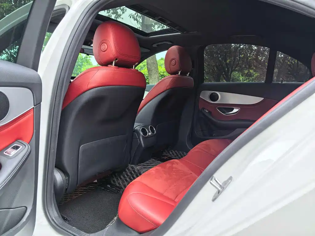 Mercedes-Benz C-Class — миниатюра 9