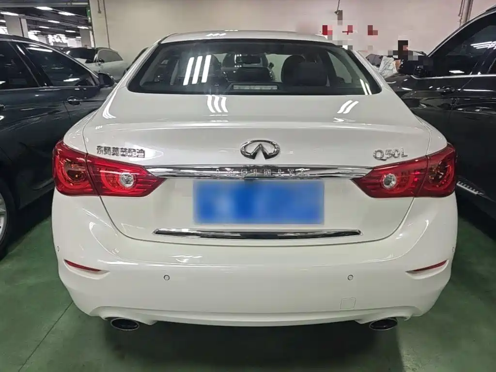 Infiniti Q50L — миниатюра 6