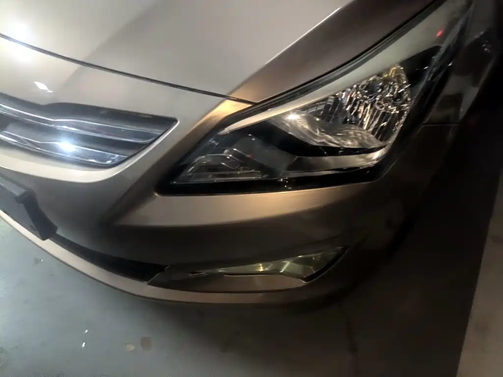 Hyundai Verna — миниатюра 24