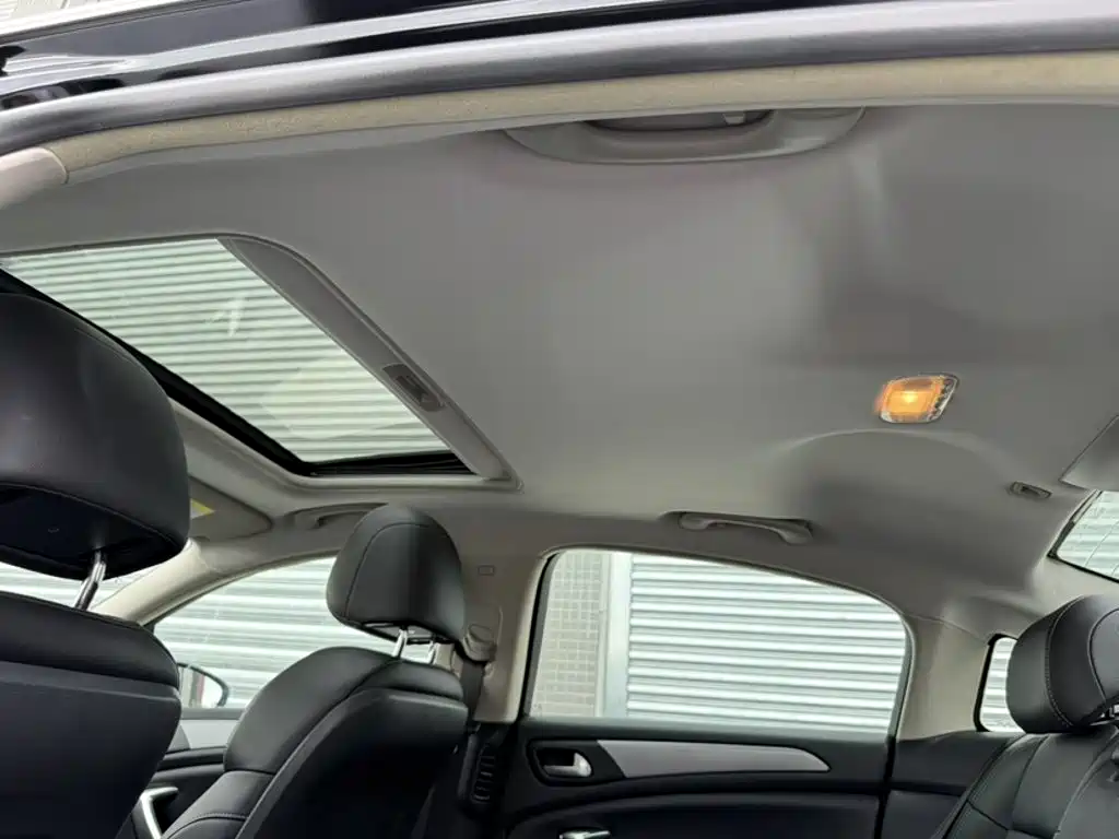 Citroen C5 — миниатюра 9