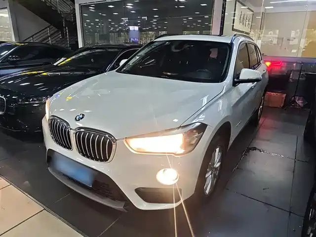 BMW  X1 2017