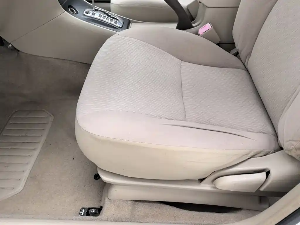 Toyota Corolla — миниатюра 20