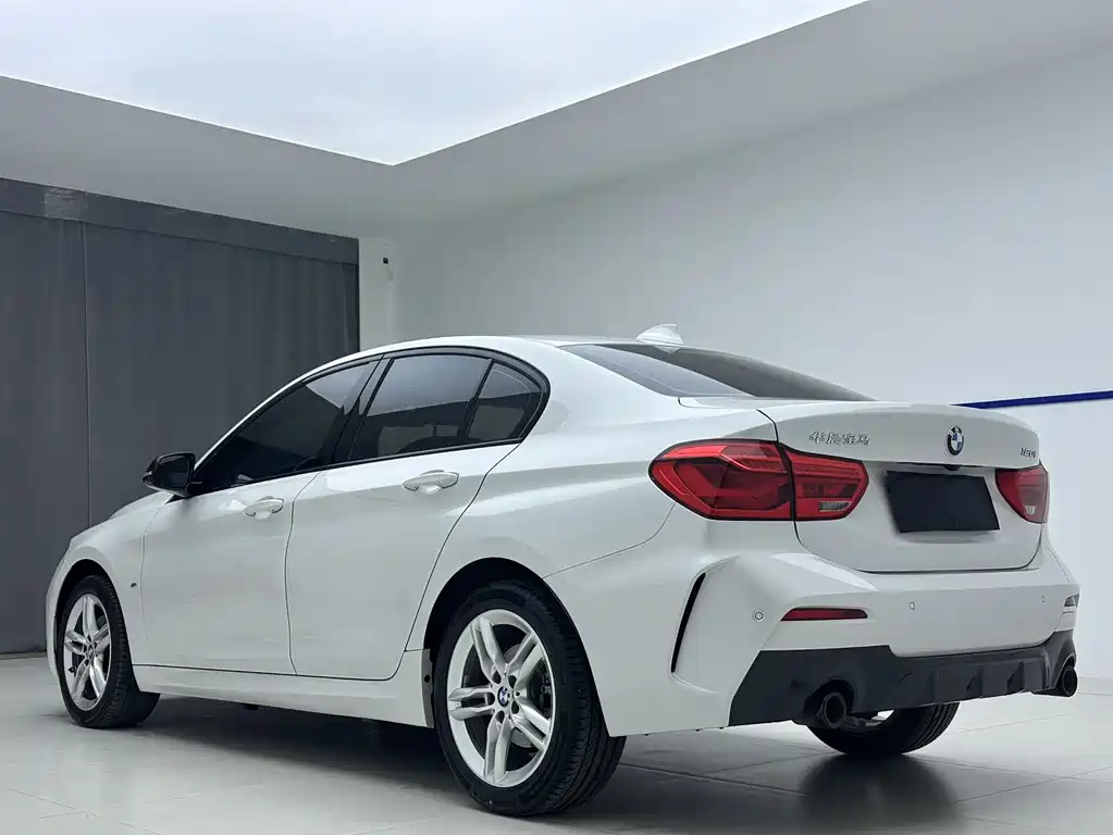 BMW 1 Series 1 2021 120i M Sport