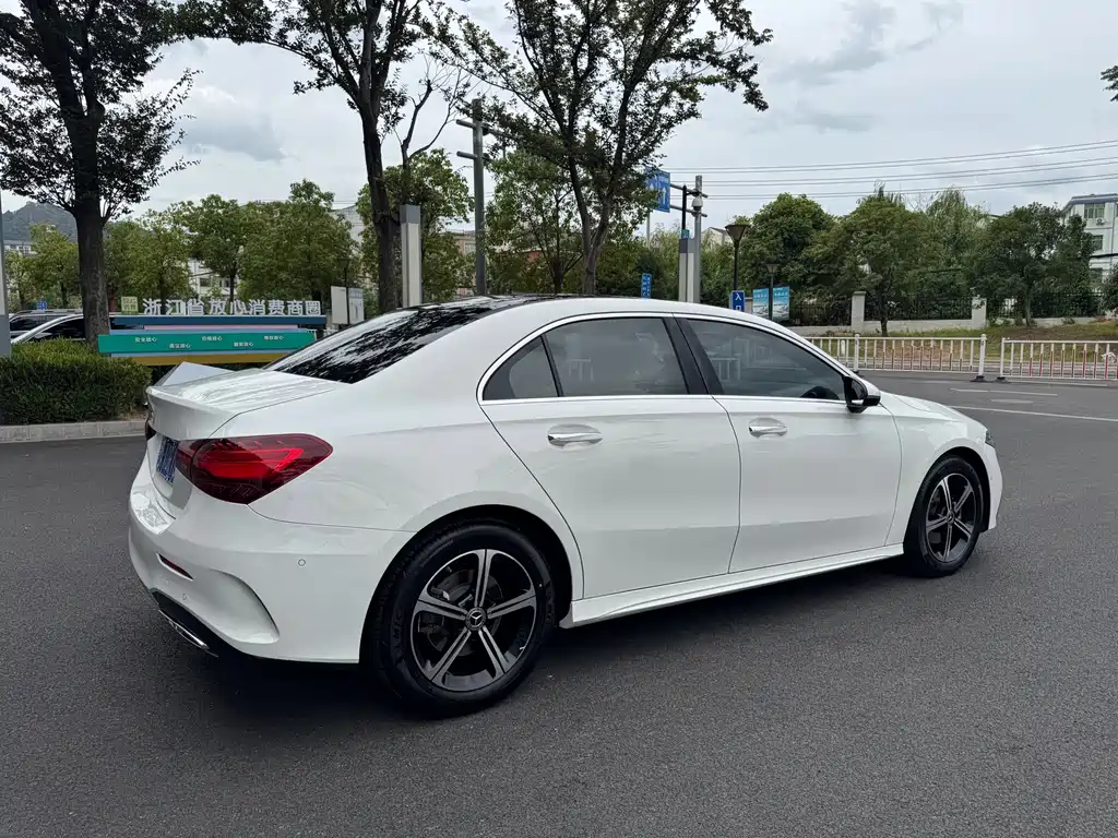 Mercedes-Benz A-Class — миниатюра 5