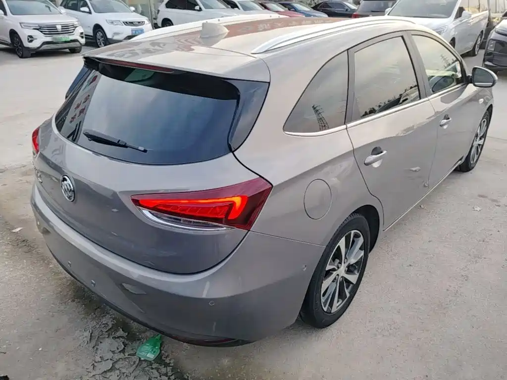 Buick Excelle — миниатюра 7
