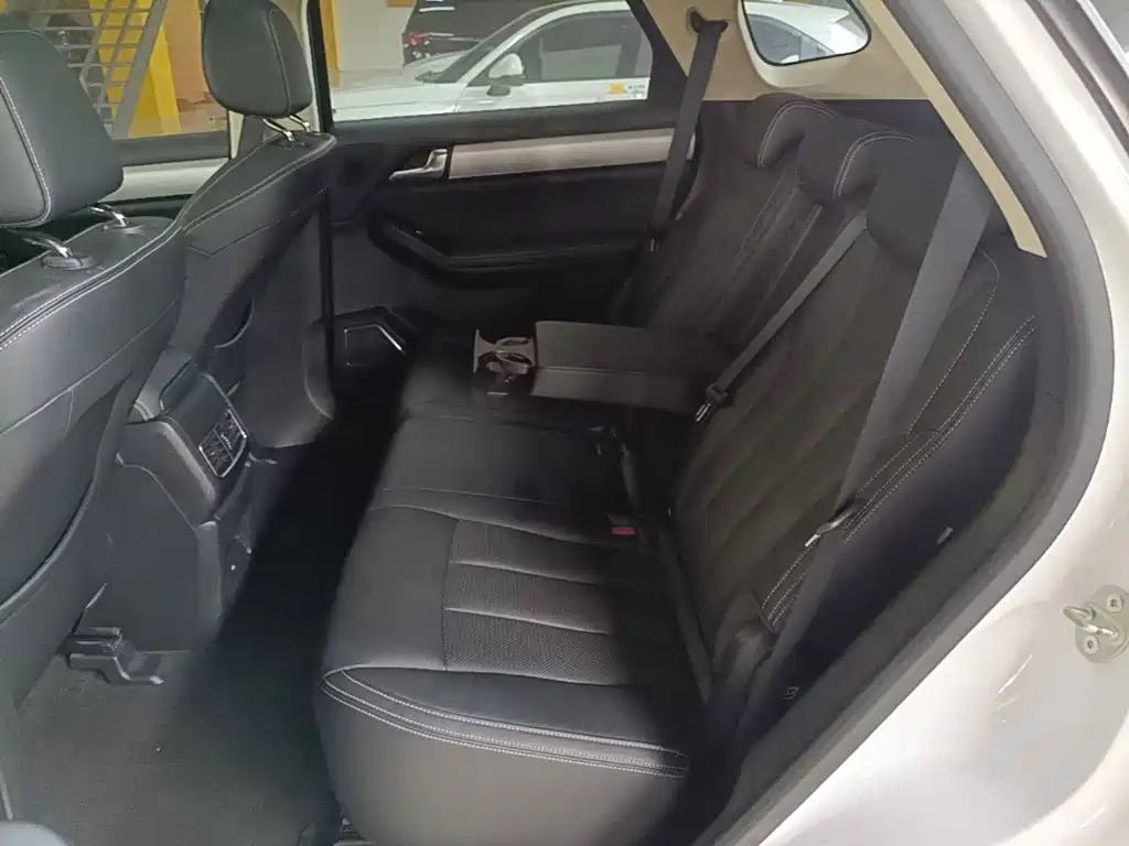 BYD Tang — миниатюра 17