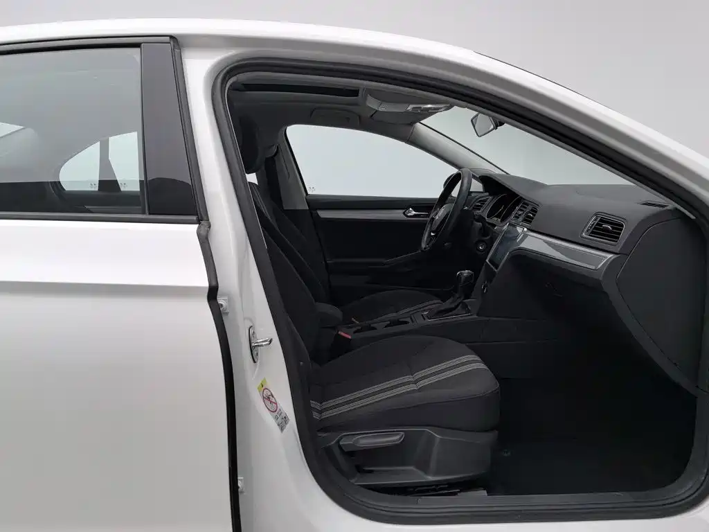 Volkswagen Lamando — миниатюра 23