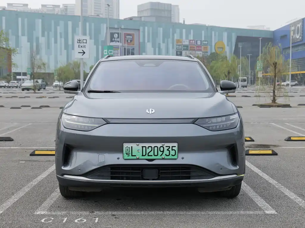 Leapmotor Leapmotor C11 — миниатюра 2