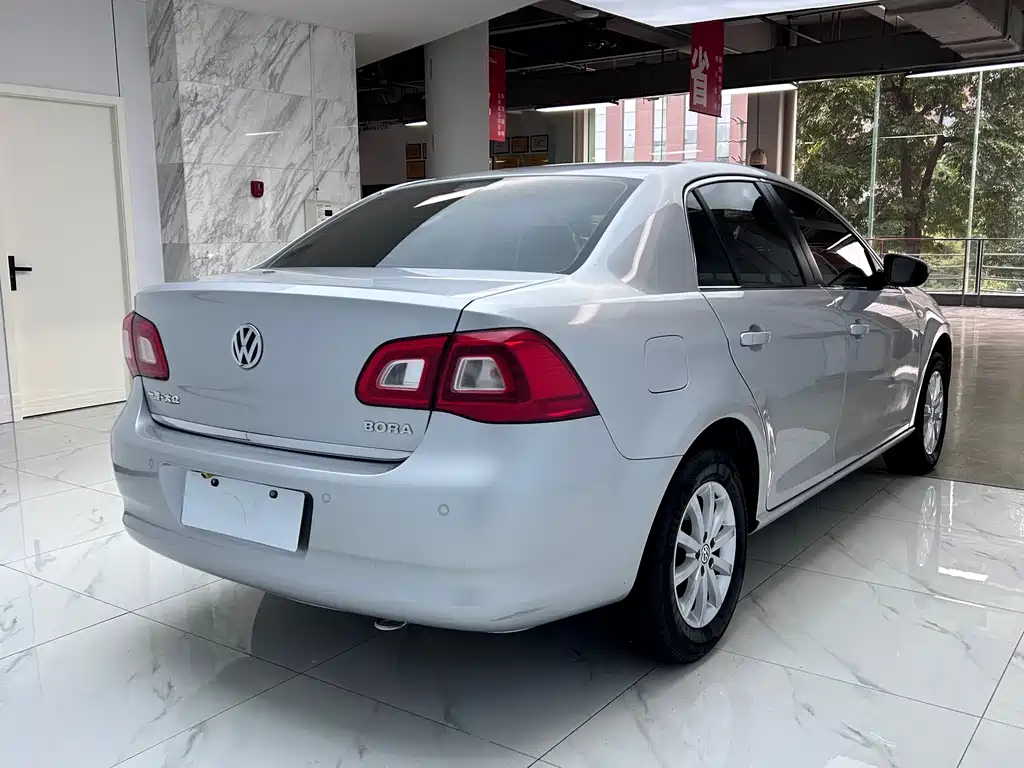 Volkswagen Bora — миниатюра 8