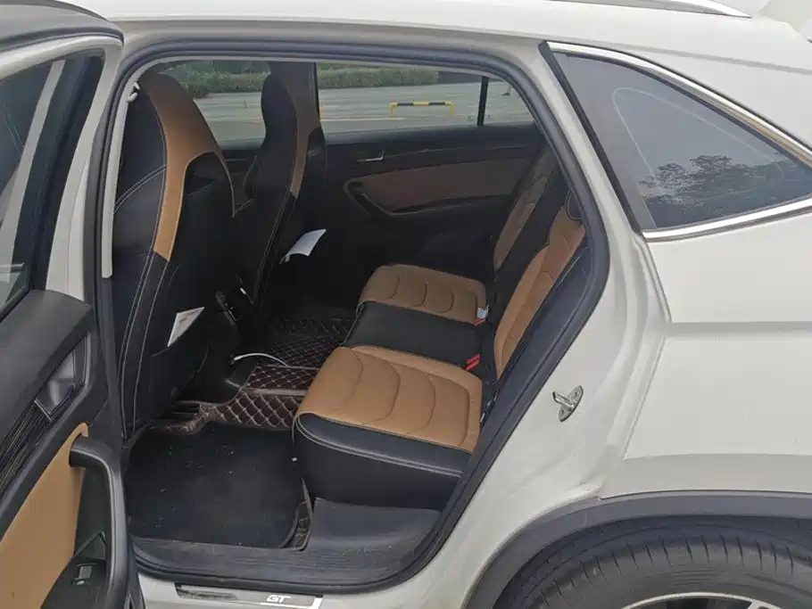 Skoda Kodiaq GT — миниатюра 11
