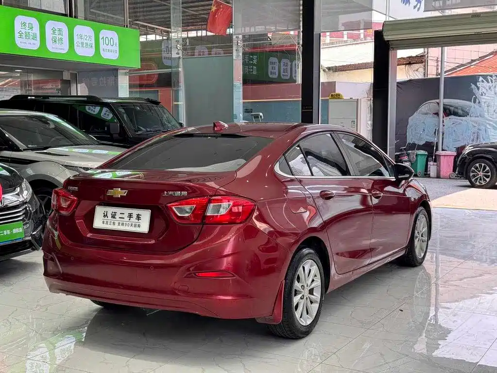 Chevrolet Cruze — миниатюра 5