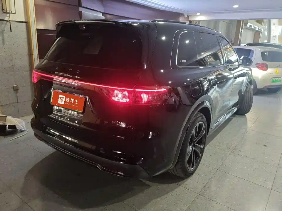 AITO AITO M8 — миниатюра 3